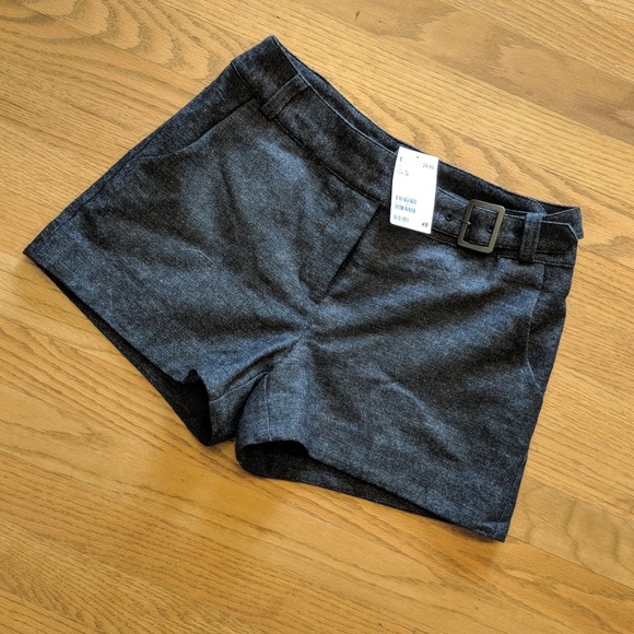 Shorts - Picture 2 of 7